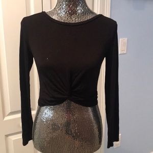 Top with front twist